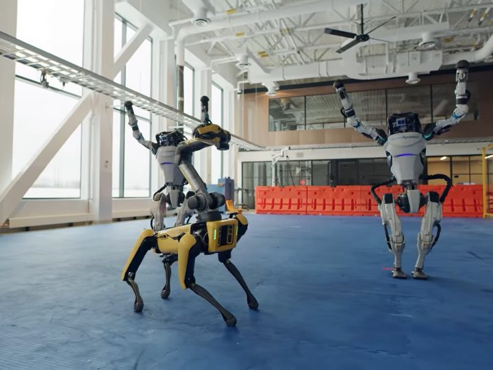 Tanti auguri di buon 2021, da parte dei robot Boston Dynamics