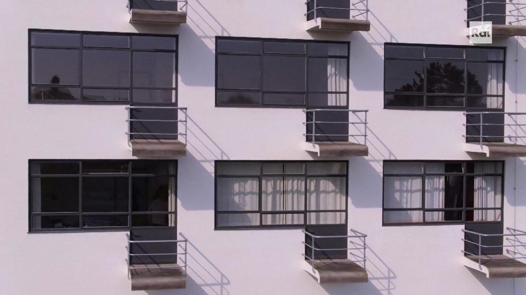 Art Night del 5 marzo: su Rai 5, 100 anni di Bauhaus e Mies van der Rohe