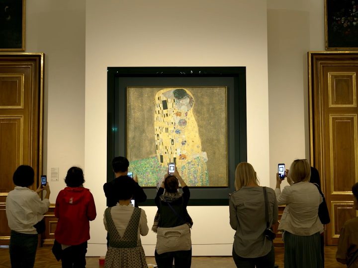 Il Bacio di Gustav Klimt: il docufilm arriva nelle sale a gennaio