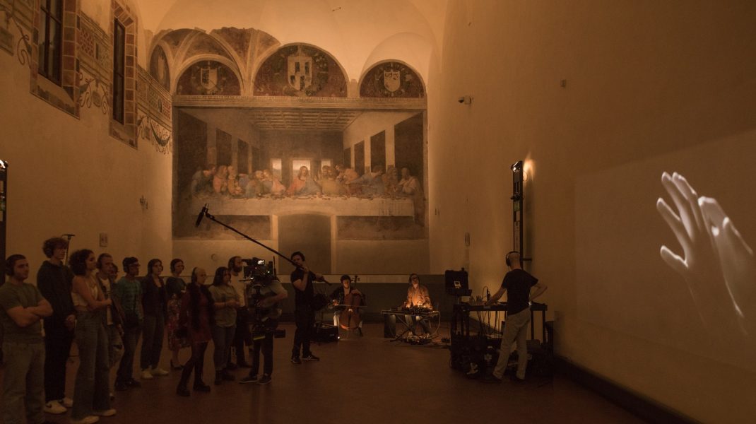 E si fa sera: l’Ultima Cena di Leonardo reinterpretata in un’opera video