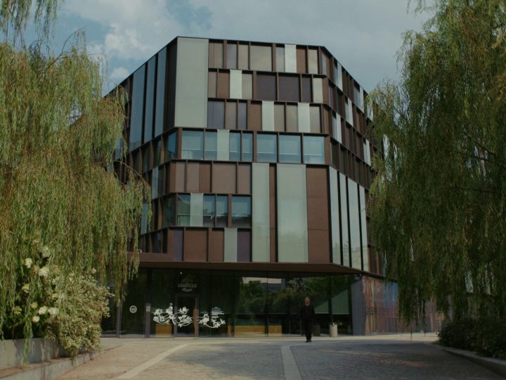 Nuvola si racconta: un documentario sul quartiere generale Lavazza a Torino